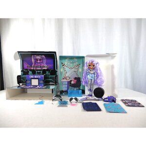LOL Surprise OMG Movie Magic Gamma Babe Fashion‎ Doll some Surprise Accessories